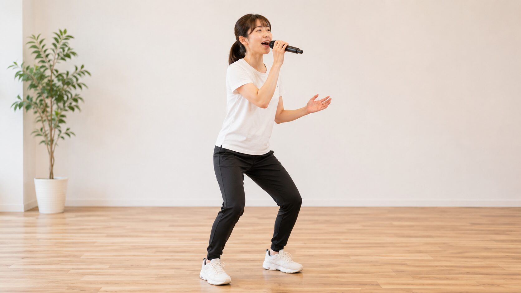 重心を下げて高音の裏返りを防ぐ予備動作の正しい姿勢